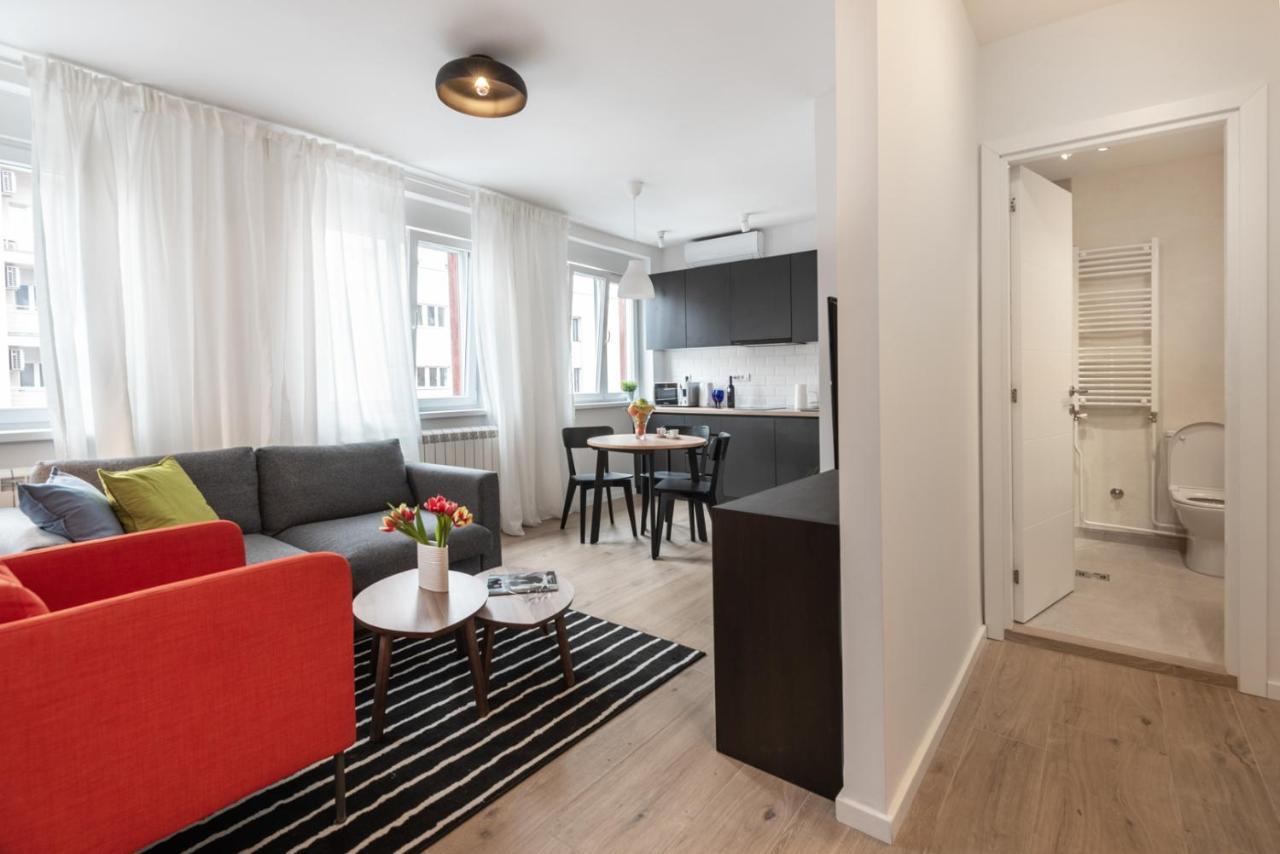 Apartment Vracar Belgrade, St Sava Church Park Esterno foto
